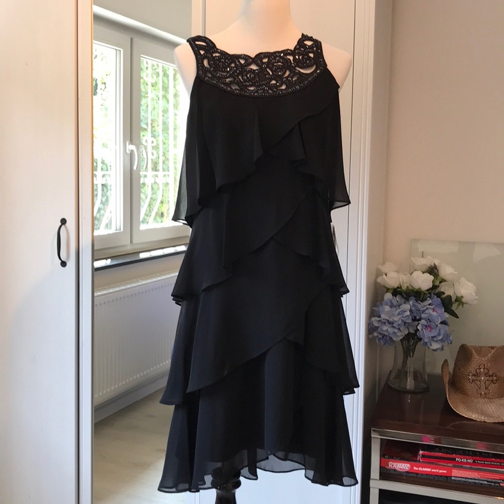 NWT SL Fashion tulip tier cutout bead neck dress